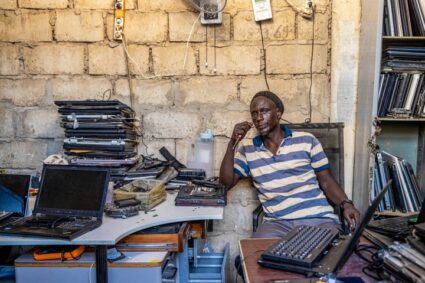 Au Sénégal, le fructueux business des déchets électroniques occidentaux